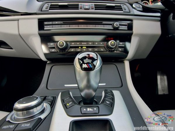 auto BMW M5